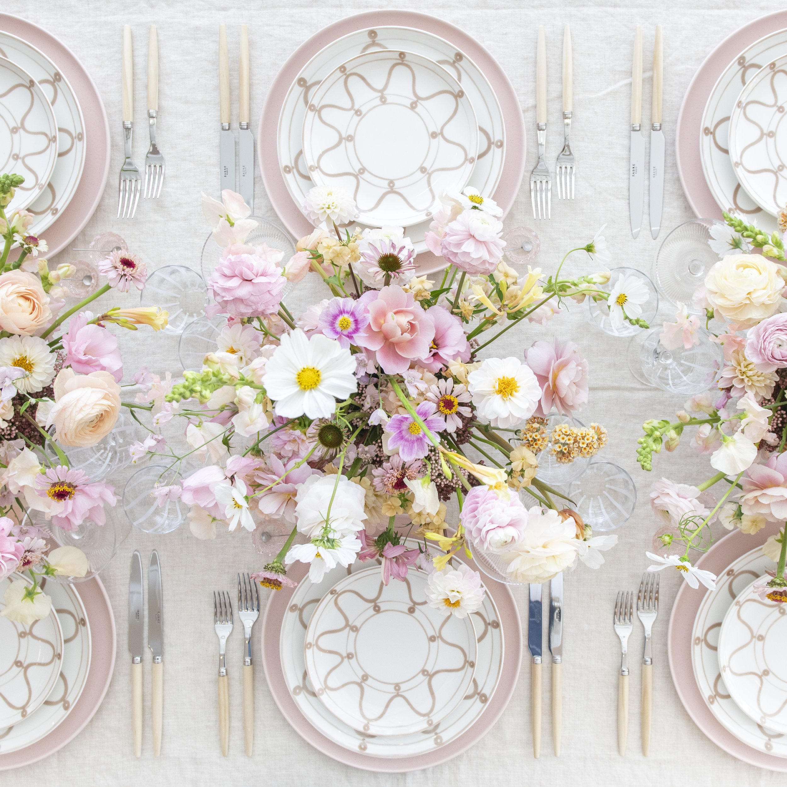 Themis Z | Serenity | Beige — Casa de Perrin