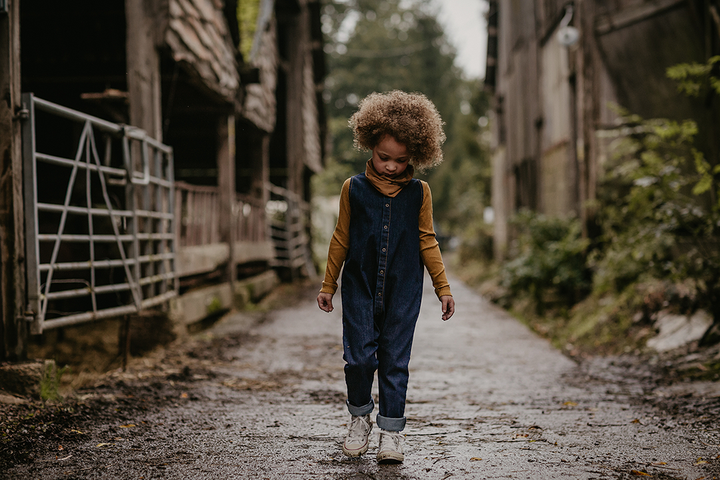 The Simple Folk Launches Footwear and Denim — meer