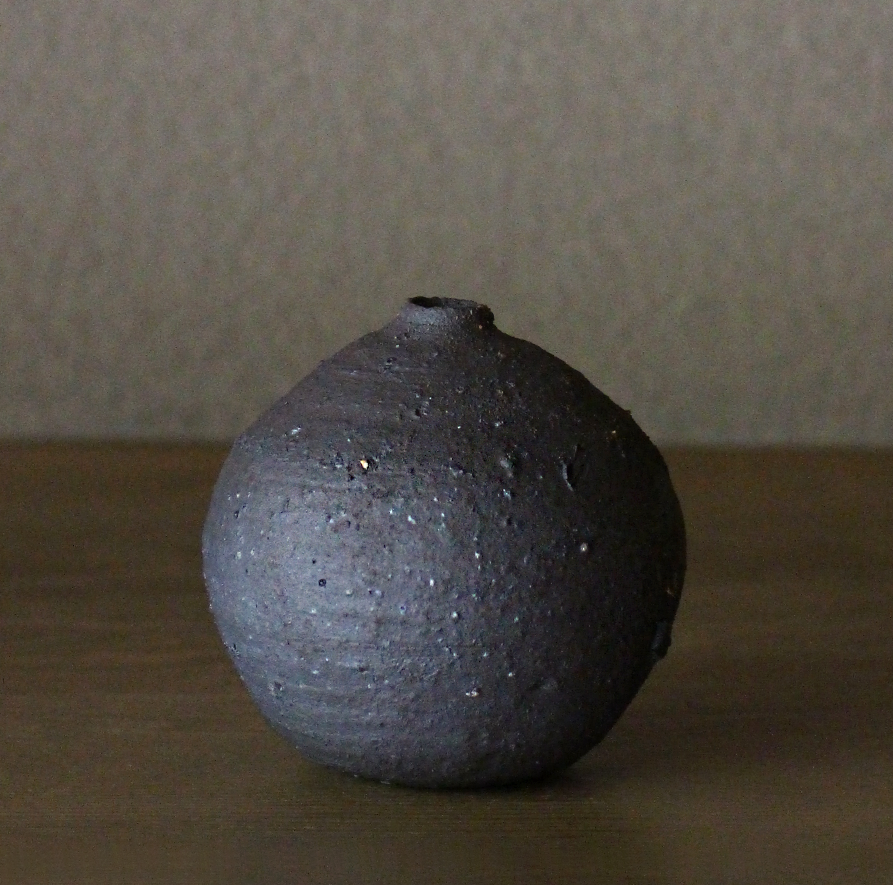 辻村史朗 花器｜Vases — HAKU marunouchi