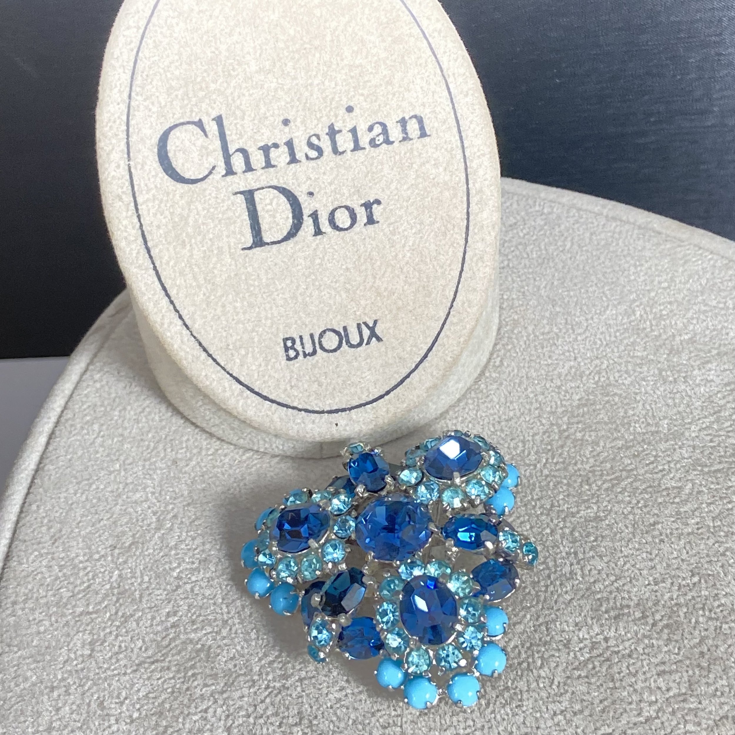 Christian Dior green cabochon Brooch