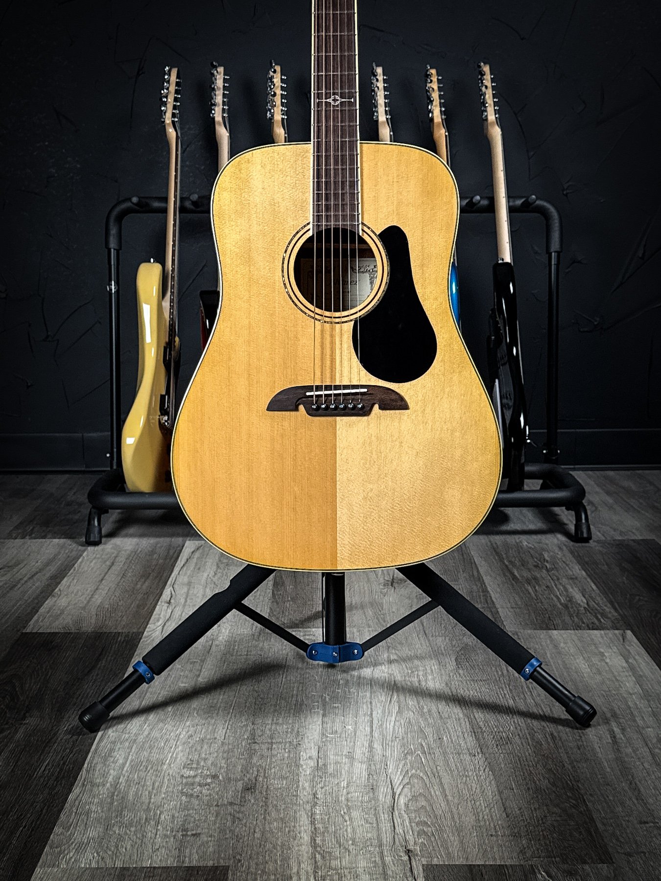 Washburn Festival EA12B Mini Jumbo Acoustic/Electric – Black