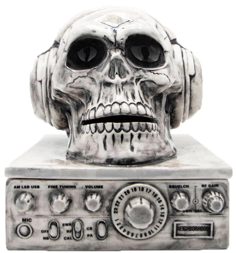 neighborhood RADIO CE-INCENSE CHAMBER