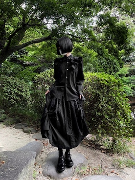 COMME des GARCONSのシャツ/ブラウスを使った人気ファッション