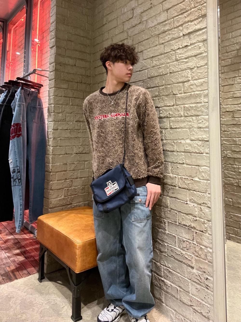 HYSTERIC GLAMOUR（ヒステリックグラマー）の「METAL LOGO刺繍 プル