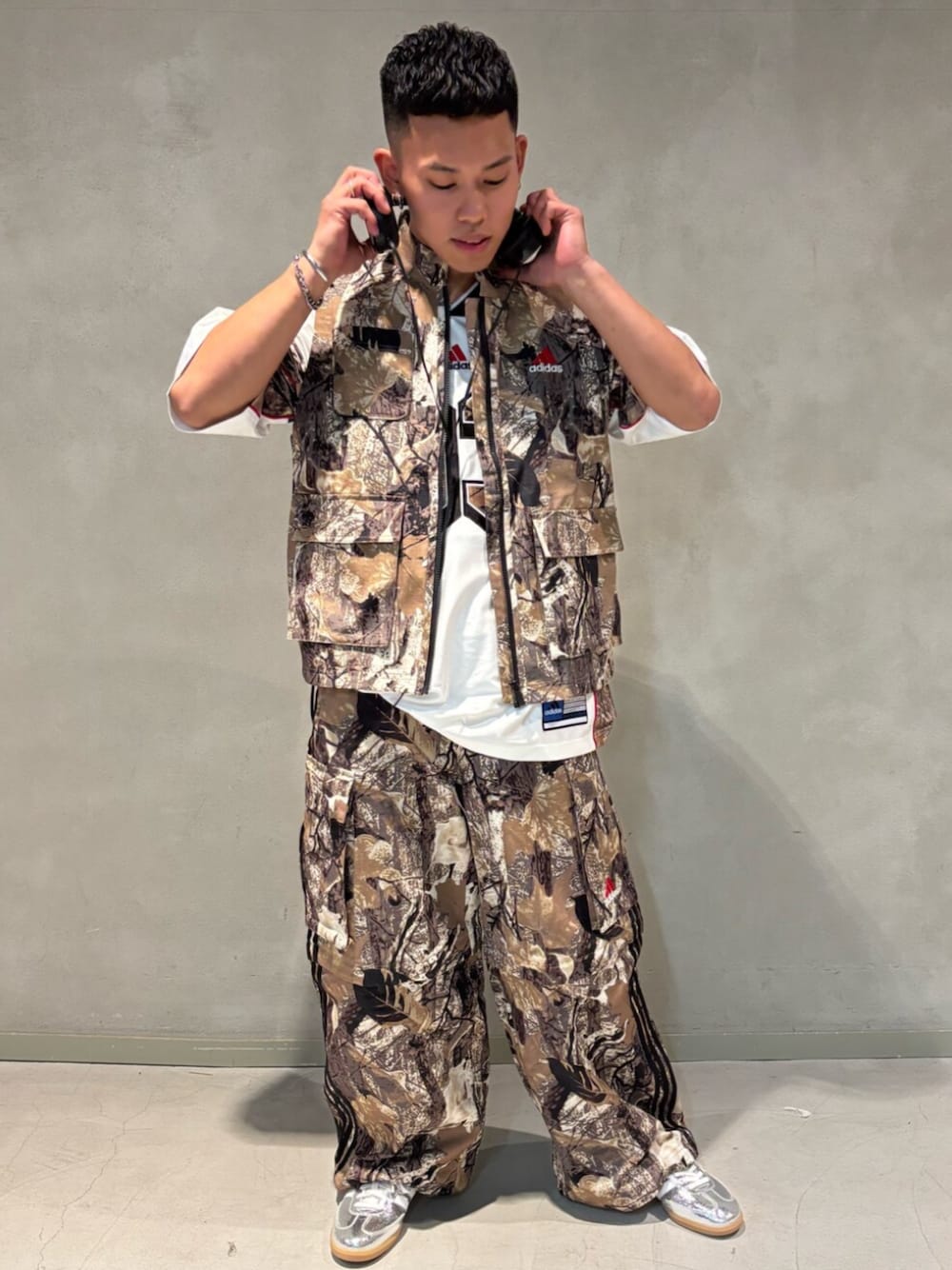 adidas Originals 迷彩サッカー ジャージー、アディダス オリジナルス