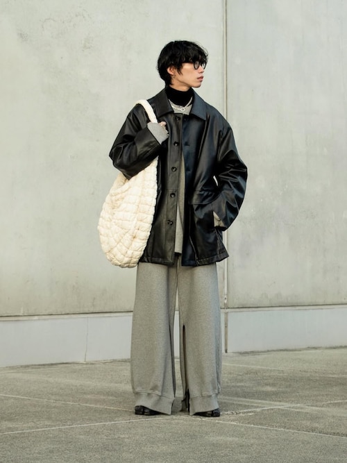 オーバーサイズ キルトショルダーバッグ（ショルダーバッグ）｜COS