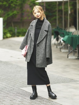 Wスライバーヘリンボーンミドルコートを使った人気ファッション