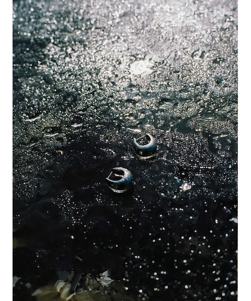 Llife（ライフ）の「Llife PEBBLE PIERCE（ピアス（両耳用））」 - WEAR