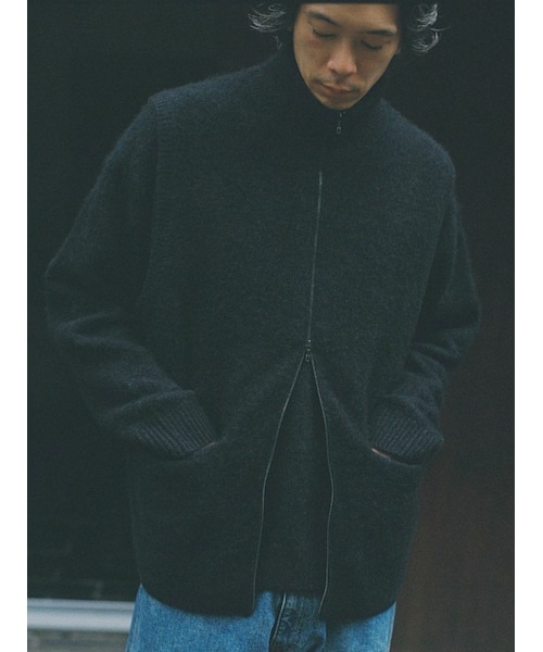 LIDNM（リドム）の「CASHMERE HARD MILLED ZIP VEST（ベスト）」 - WEAR