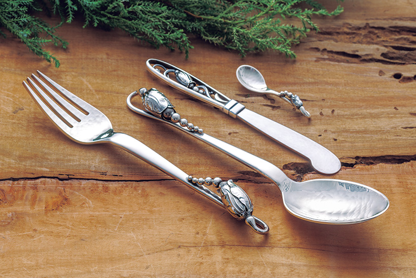 1世紀以上前のデザインが今も人気。タイムレスな「ジョージ ジェンセン