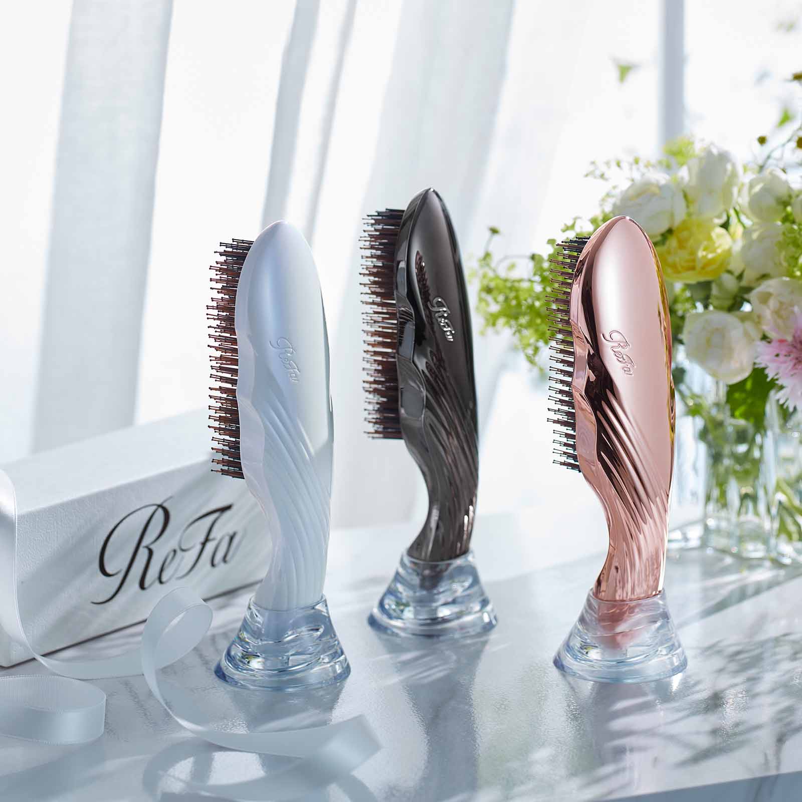 リファイオンケアプラシプレミアム お友達が色を選べる】ReFa ION CARE