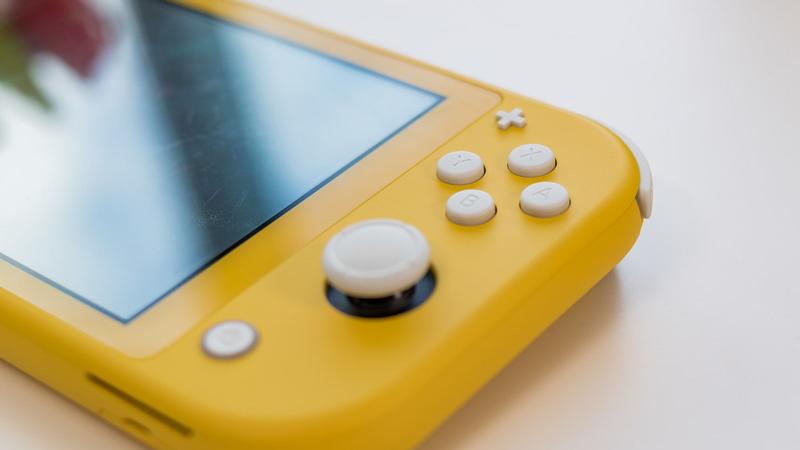 Nintendo Switch Lite Review: Portability at Cost of Functionality