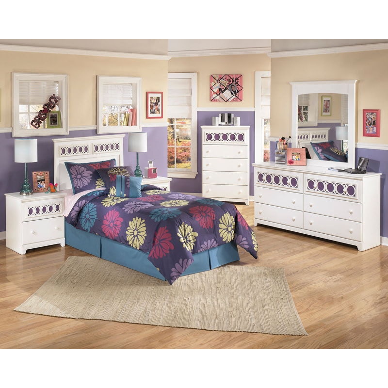 Ashley Zayley 4 Piece Twin Bed Set - Portland, OR | Key Home