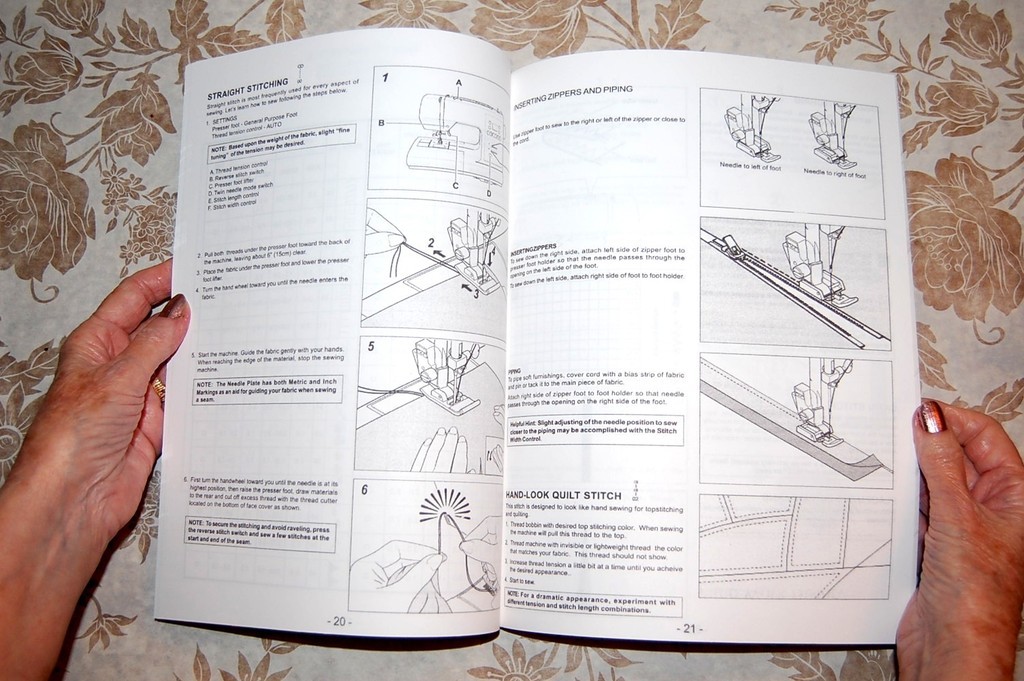 Rare EnglishEdition Instruction Manual Singer Sewing Machine 7424