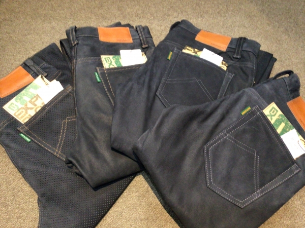 EX-1220エクスプローラージーンズとEX-1221Rエクスプローラーライド