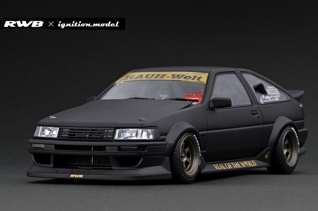 web optionで紹介！「藤原拓海フィギュア付き!」頭文字D「AE86」の新作