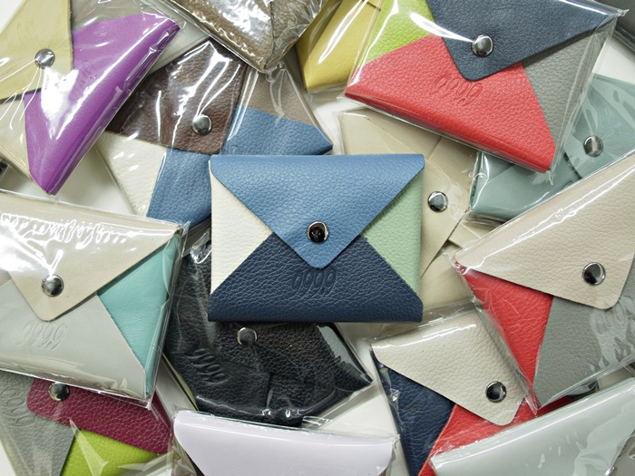 999.9オリジナル本革製ミニポーチプレゼント！（数量限定 2025.01.08