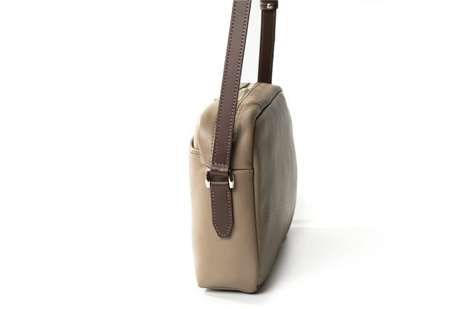 SOMES ショルダーバッグ キャバレッティ （グレージュ） CI-02