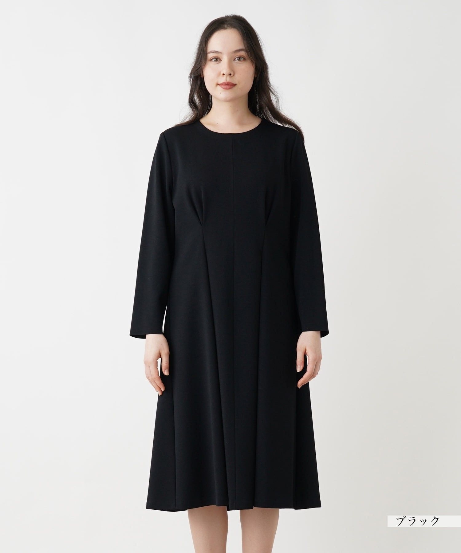 プリーツフレアワンピース【Leilian WHITE LABEL】|レリアン プラス