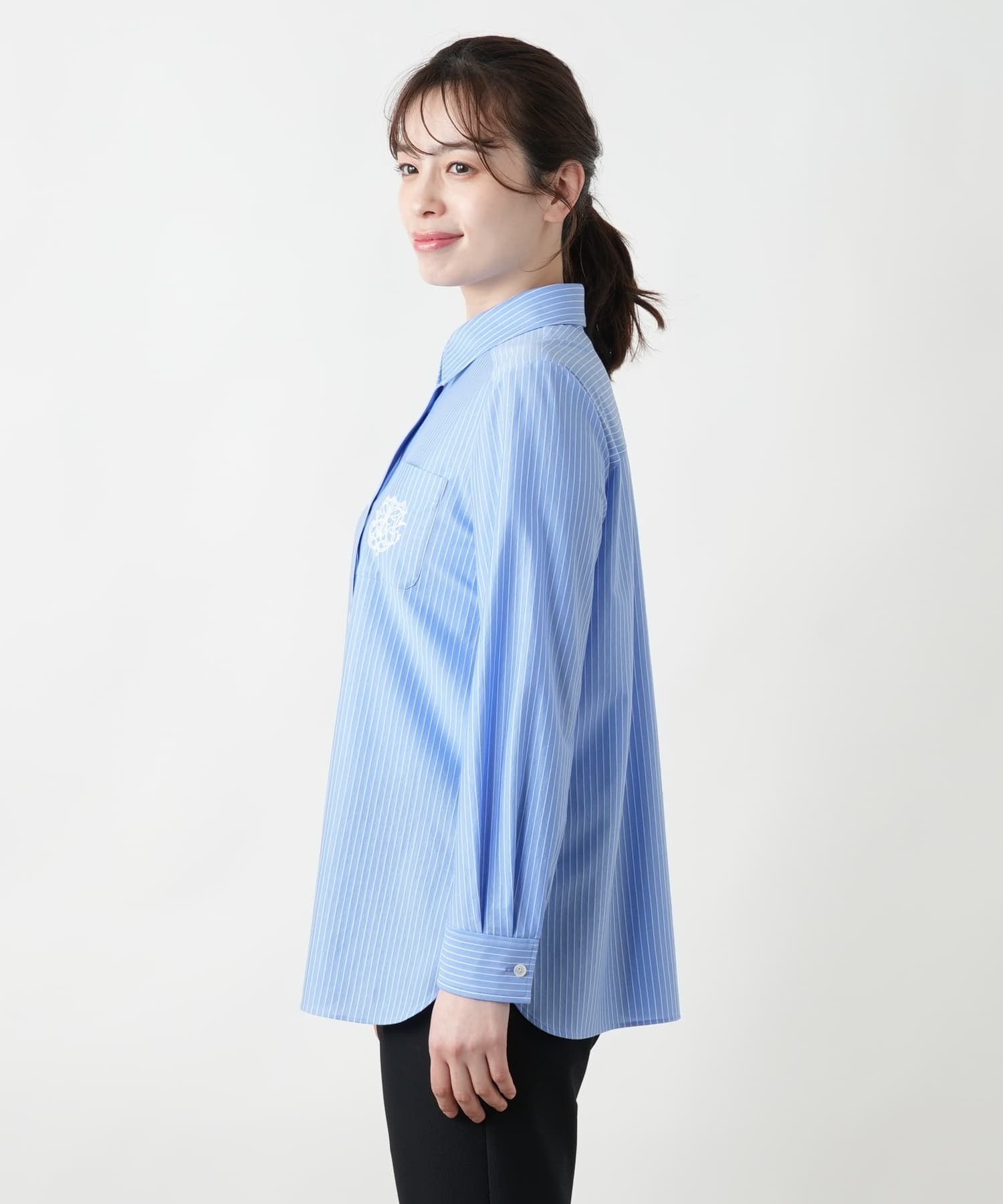 刺繍ストライプシャツ|レリアン | レリアン公式オンラインストア