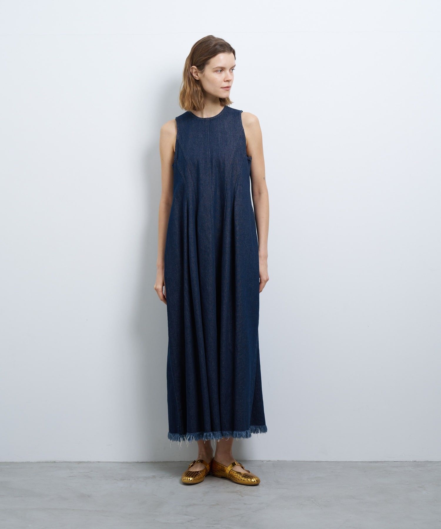 デニムノースリーブワンピース|LANVIN en Bleu | LANVIN en Bleu