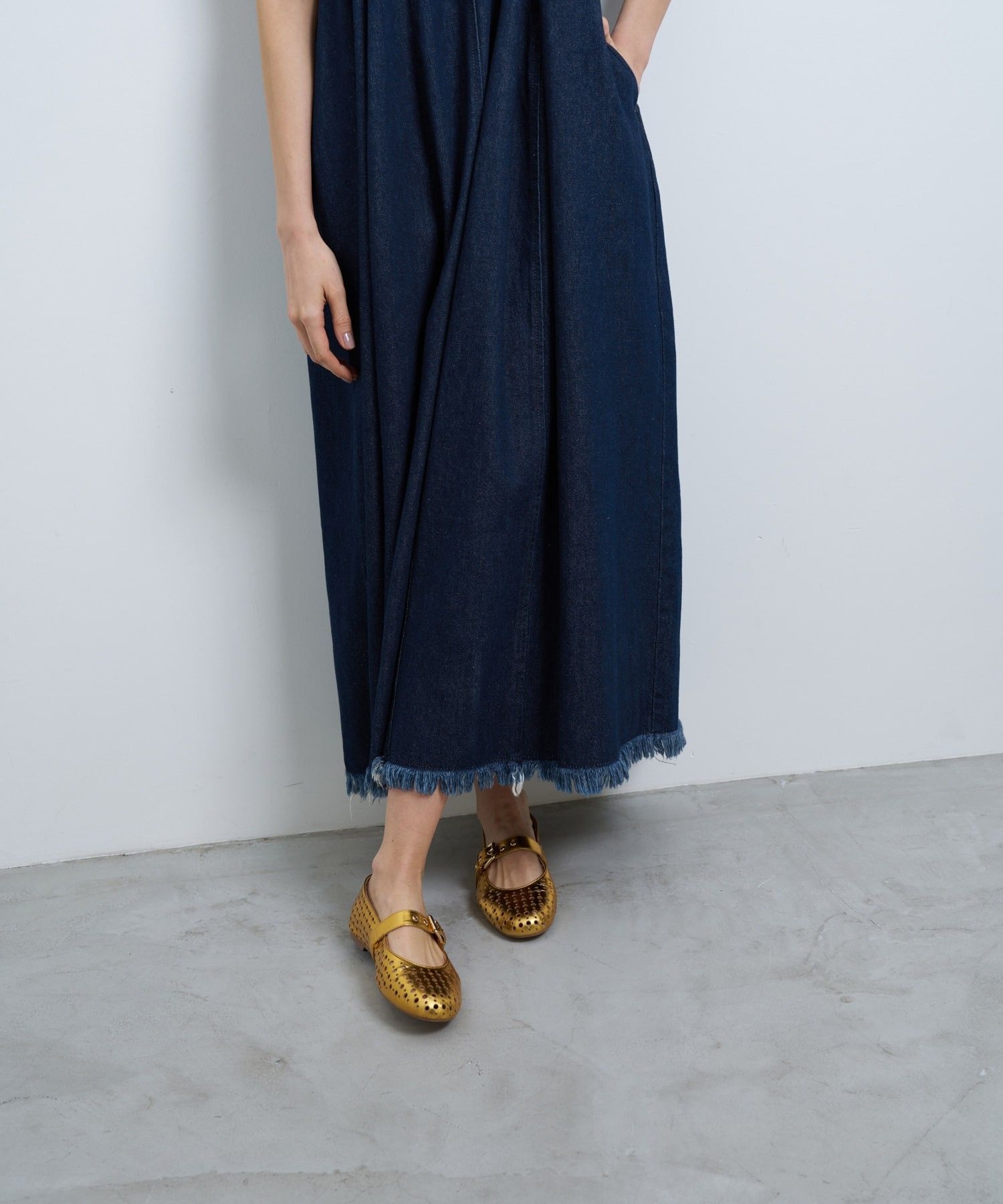 デニムノースリーブワンピース|LANVIN en Bleu | LANVIN en Bleu