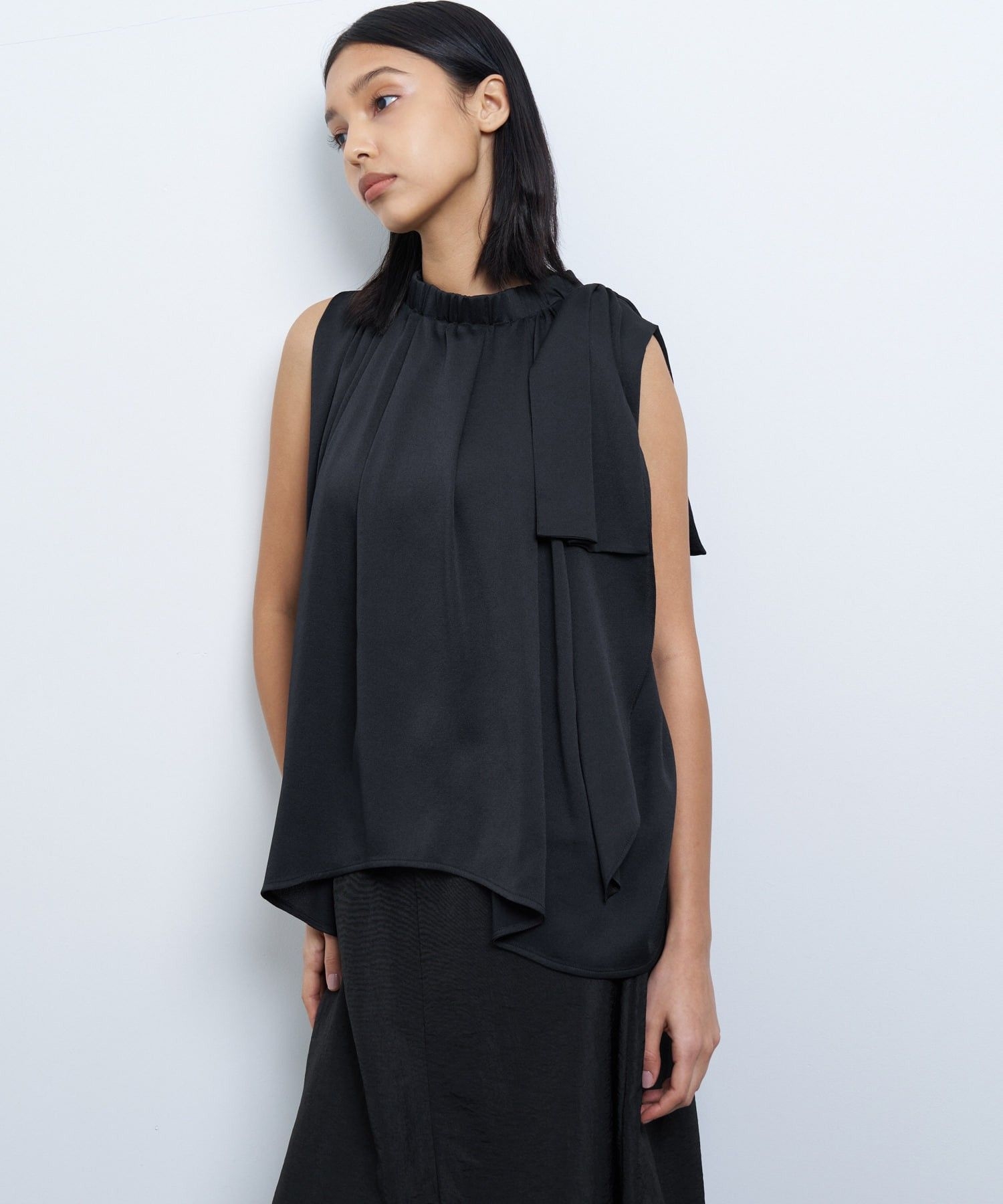 サテンショルダーリボンブラウス|LANVIN en Bleu | LANVIN en Bleu