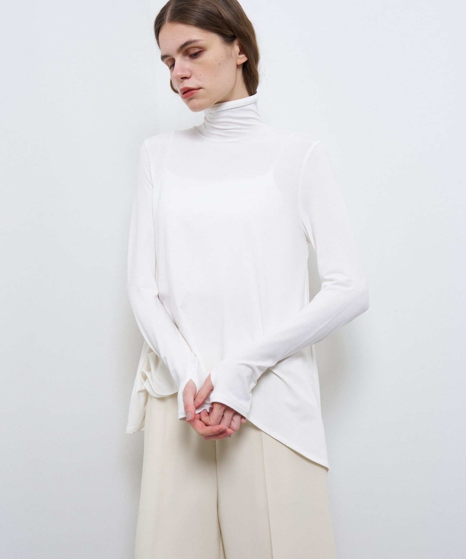 アシンメカーブヘムカットソー|LANVIN en Bleu | LANVIN en Bleu