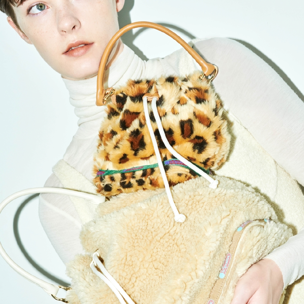 スペシャルな『レスポートサック アトリエ』のバッグはおしゃれで実用