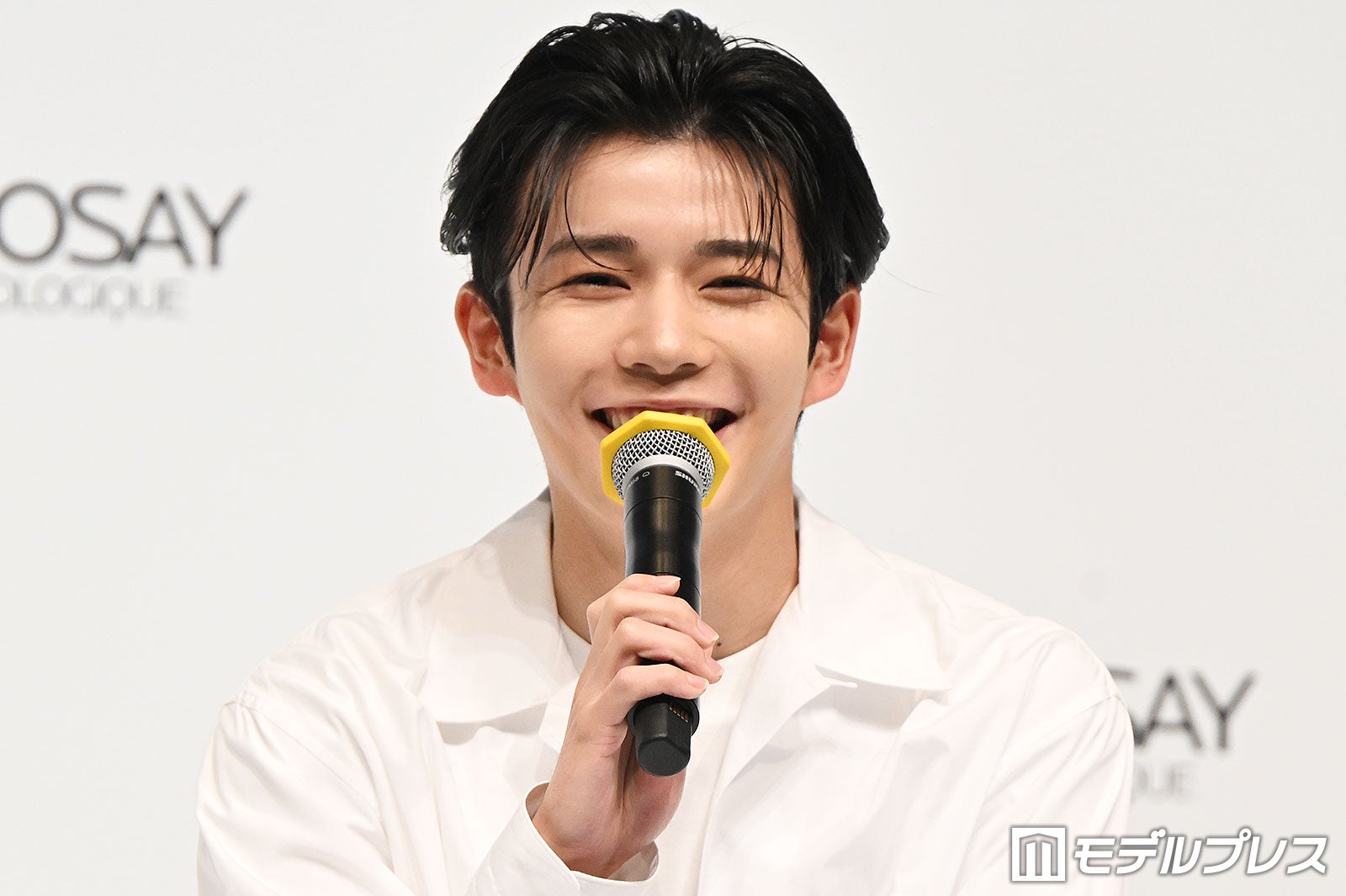 なにわ男子・長尾謙杜、メンバーの美意識の高さに刺激「日傘をさして