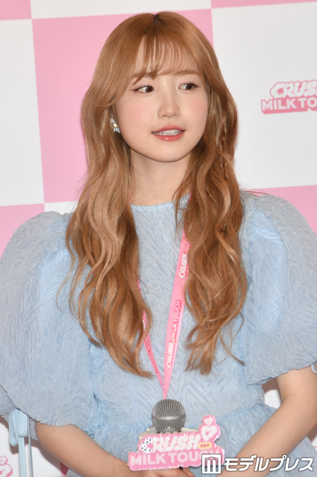 AKB48本田仁美、IZ*ONE時代のアイドルメイクに “独学で習得”マスカラ