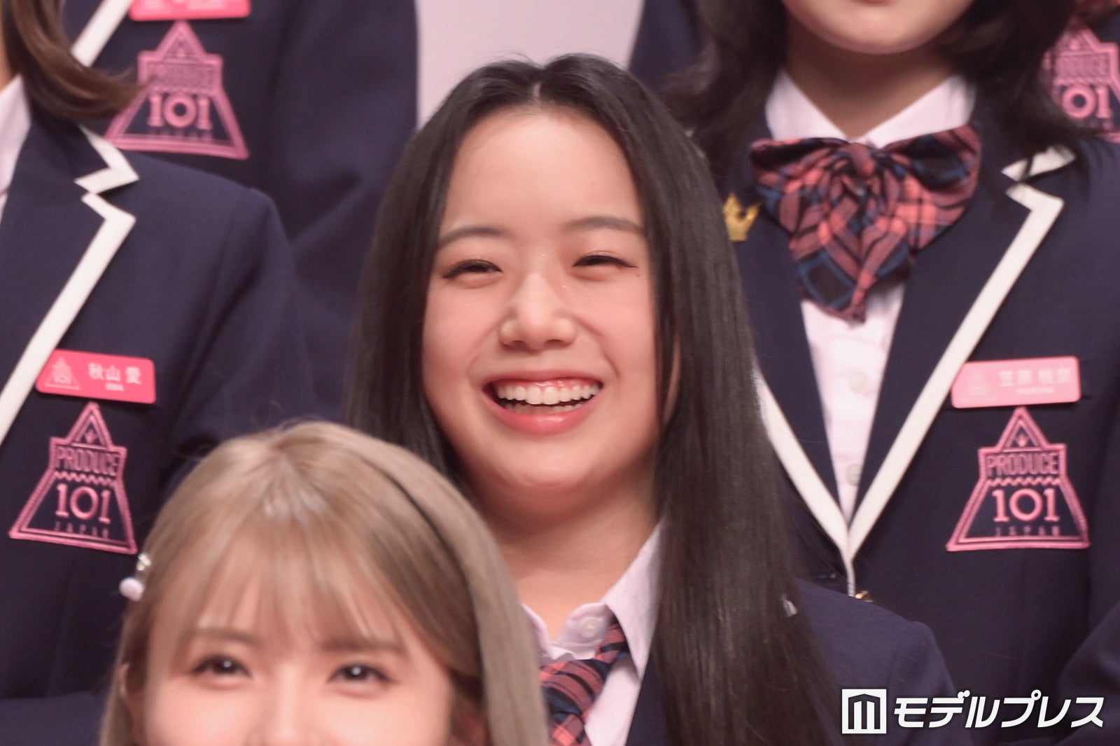 日プ女子」から誕生・ME:I清水恵子、手の甲に記したメッセージが話題