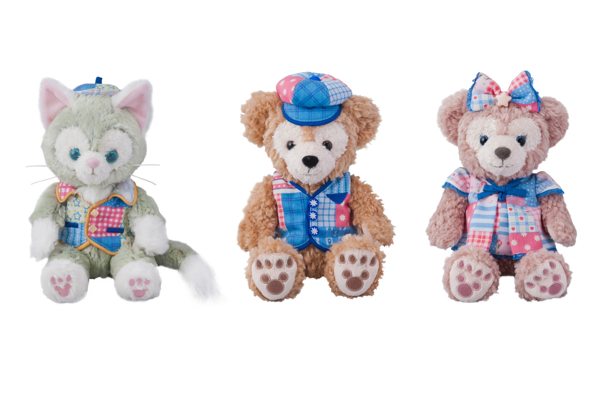 ディズニーシー15周年記念のダッフィー、2種のコスチュームでお祝い