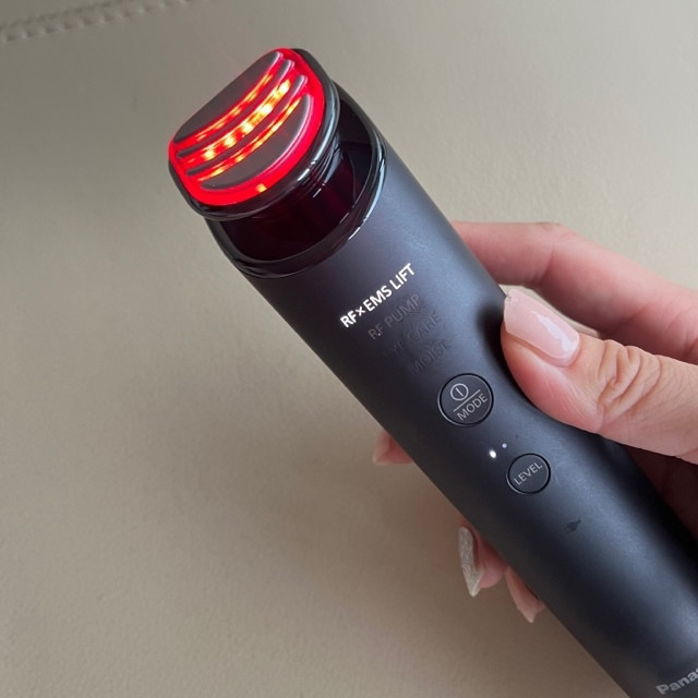 一度使うと手放せない♡【Panasonic バイタリフトRF EH-SR85】1台9役