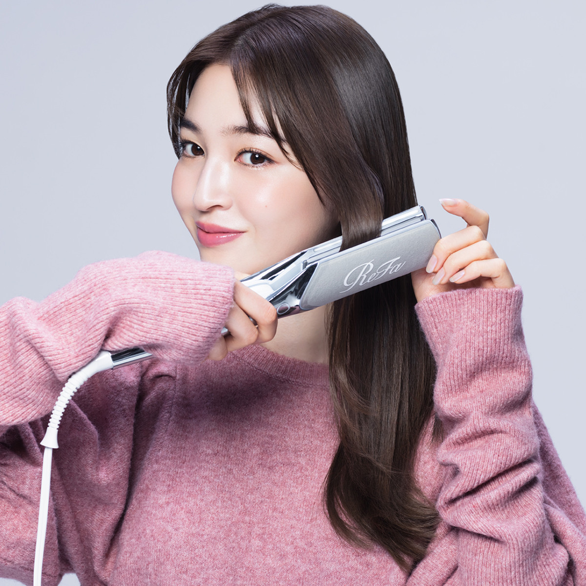 ReFaのヘアアイロン】でドラマティックにヘアチェンジ！シーンごとに