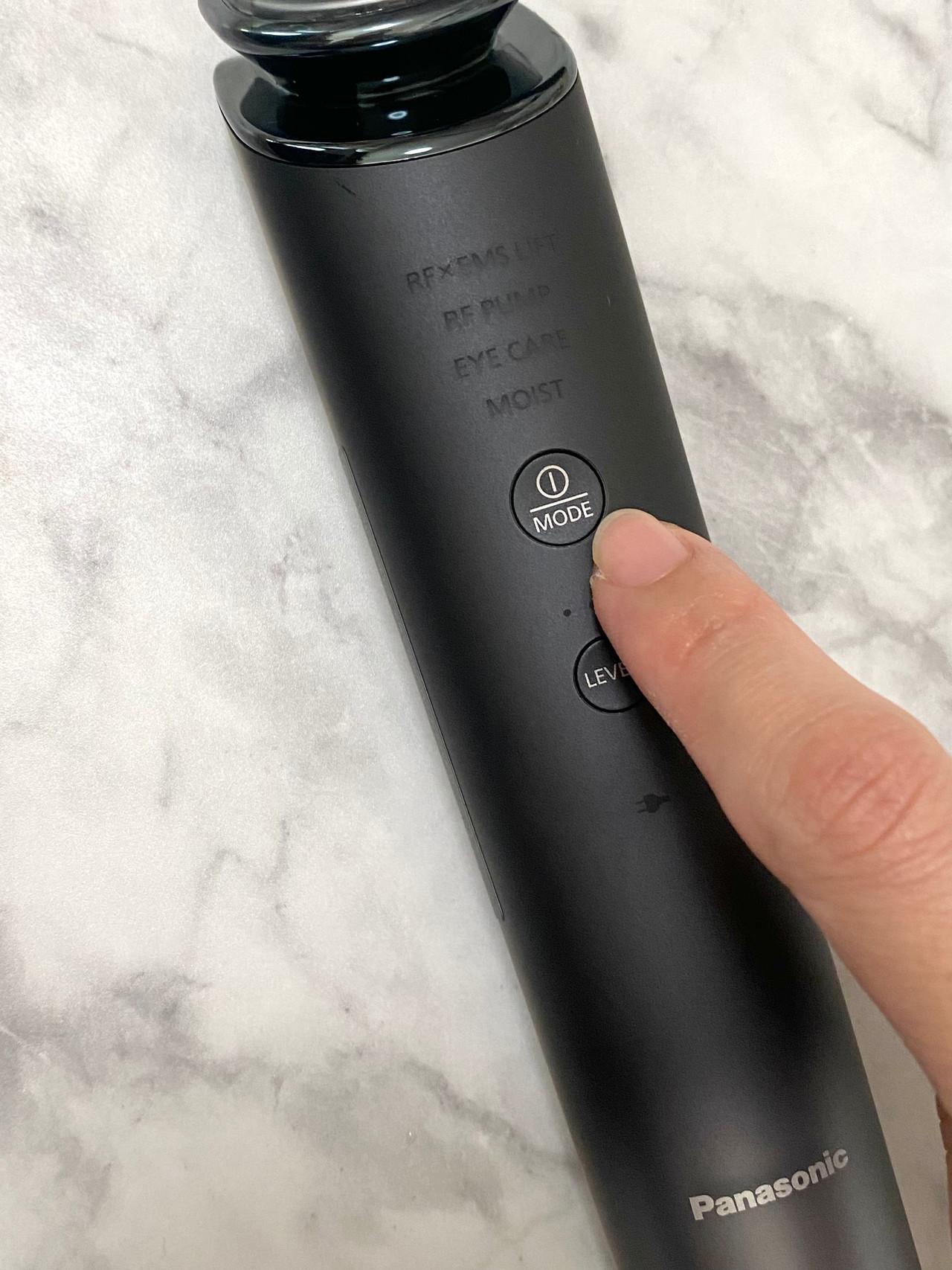 VITALIFT・美顔器》「パナソニック バイタリフト RF EH-SR85」をお試し