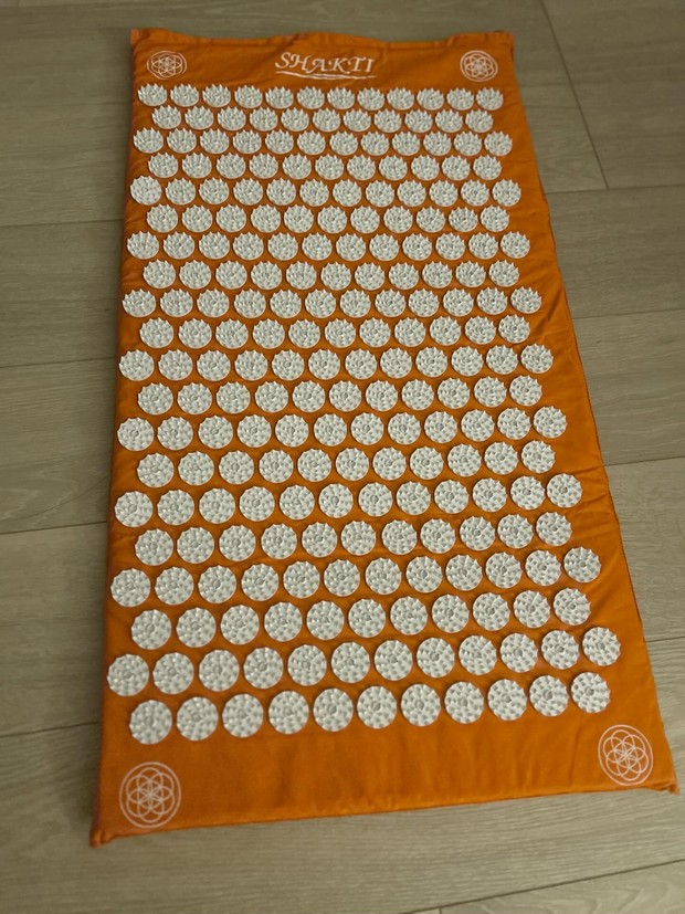 シャクティマット」の効果は？ 美容のプロやインフルエンサーのリアル