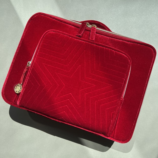 エスティ ローダーの豪華メークアップ コレクションが10月13日発売