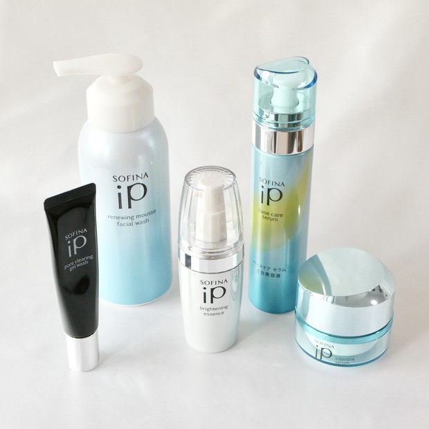ソフィーナiPがリニューアル！土台美容液が改良&角層トリートメント