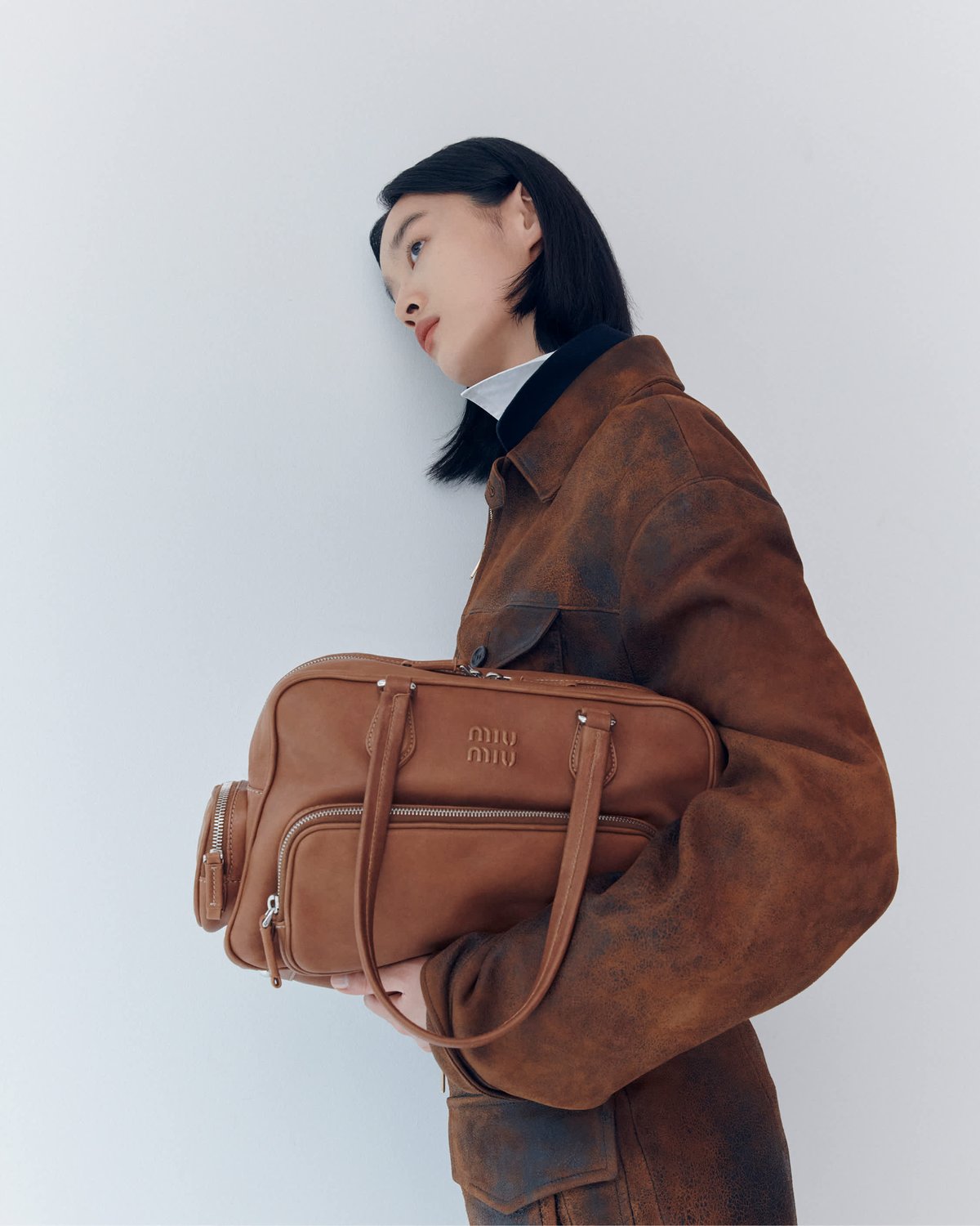 ミュウミュウ】「ポケットバッグ」に新作が仲間入り！ デザインと機能