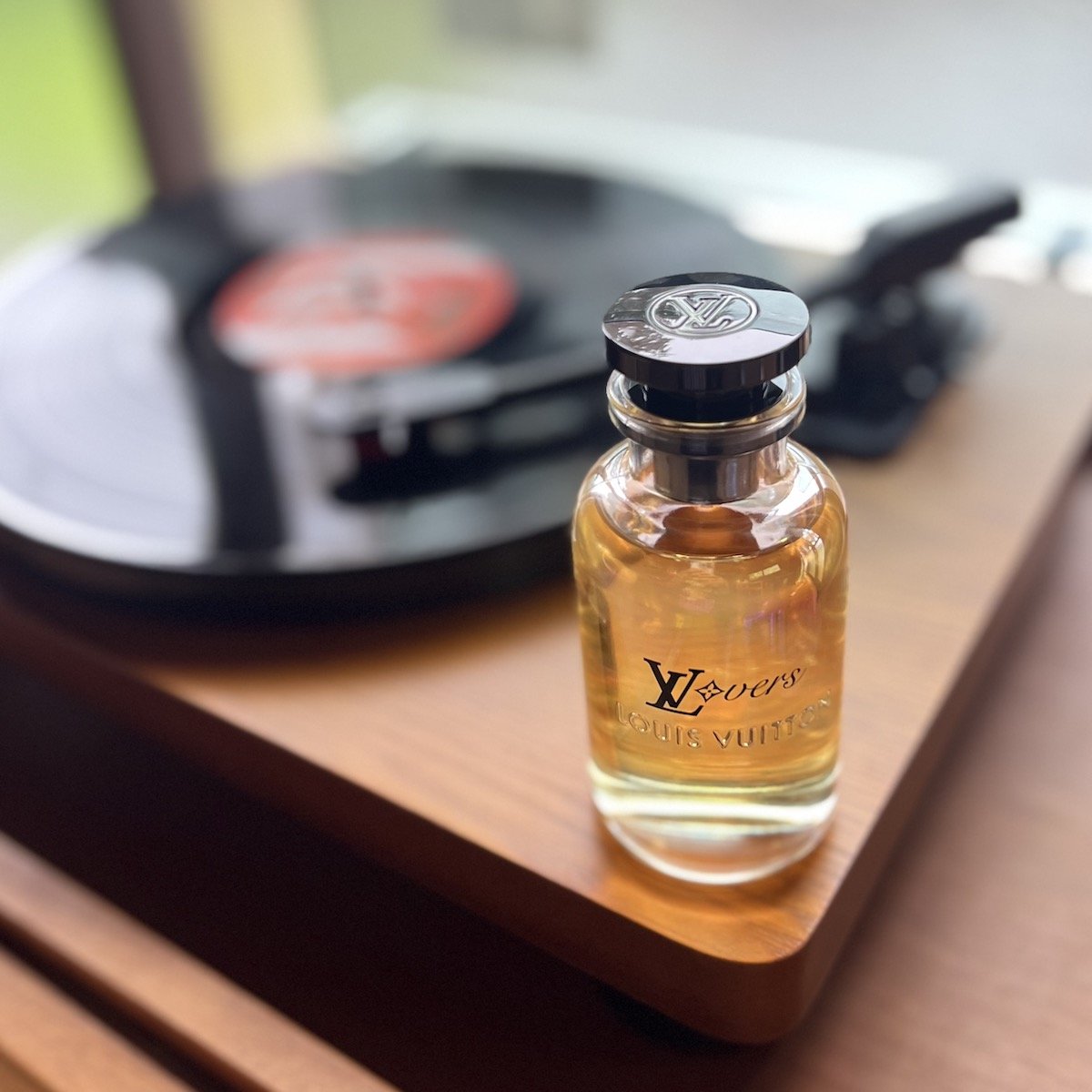 ルイ・ヴィトン】のLVERS（LV ラバーズ）はキラキラ前向きになれる