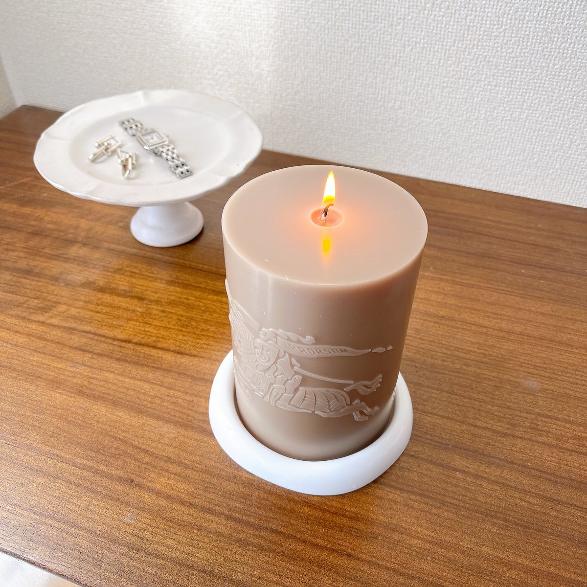 癒しのお家時間は【バーバリー】のキャンドルとともに - スモール