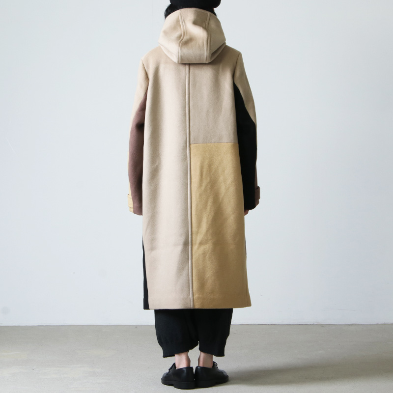 blanc basque (ブランバスク) 圧縮ウールカラーブロックコート