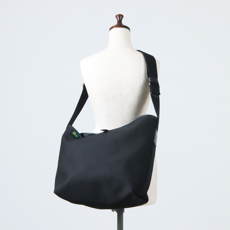 Brady (ブレディ) KINROSS ショルダーバッグ / キンロス