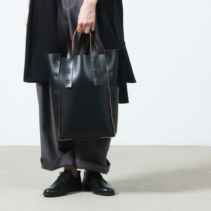 Hender Scheme (エンダースキーマ) assemble hand bag tall M