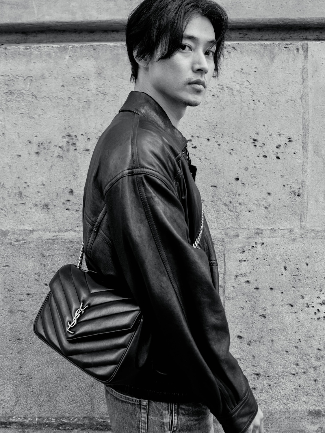 SNAP】山﨑賢人、水原希子など…セレブが持ってるサンローランのバッグ