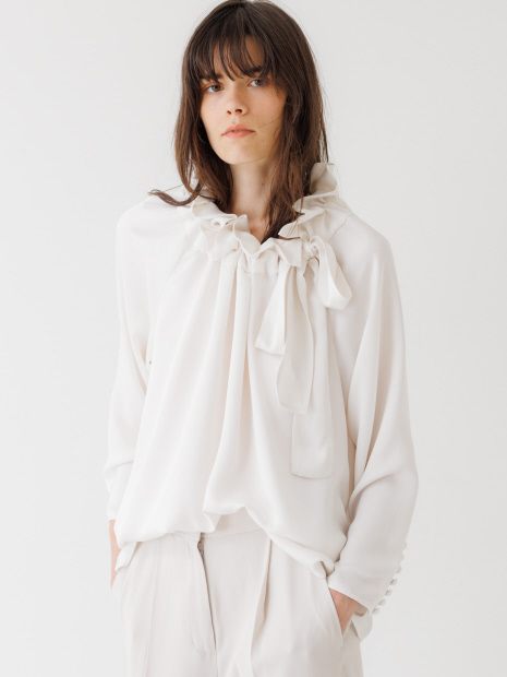 サテンリボンブラウス｜DESIGNWORKS / デザインワークス