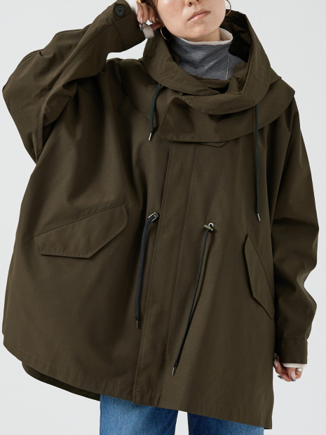 VACHEMENT(ヴァシュモン)】 リサイクルシェルタフタショートモッズ