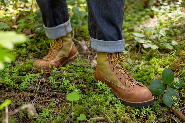 ダナーライト」を忠実に再現。Danner Light Revival 8