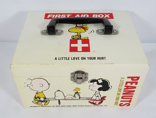 SNOOPY 木製 FIRST AID 救急箱 Peanuts SNOOPY 救急箱 FIRST AID BOX